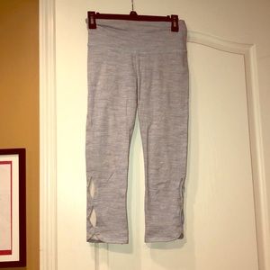 Light blue and white leggings